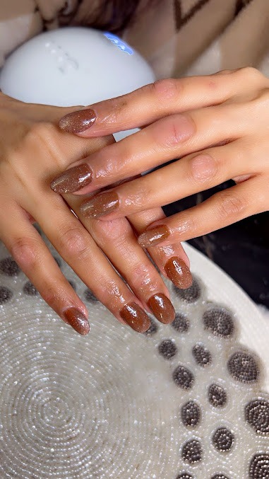 French Manicures Service
